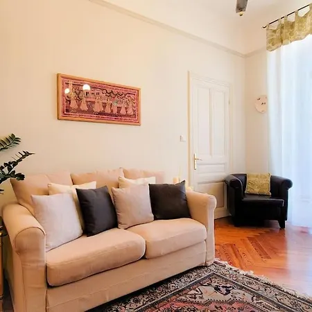 Thekeystudio,tiramisu Nel Cuore Della Citta * Bordighera